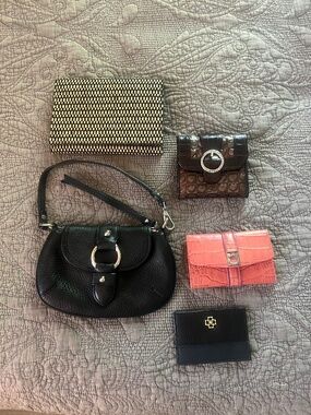 Banana Republic, Brighton Wallet, Woven Flap Bag, Brighton Key Holder Lot of 4